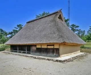 Mano Family Residence