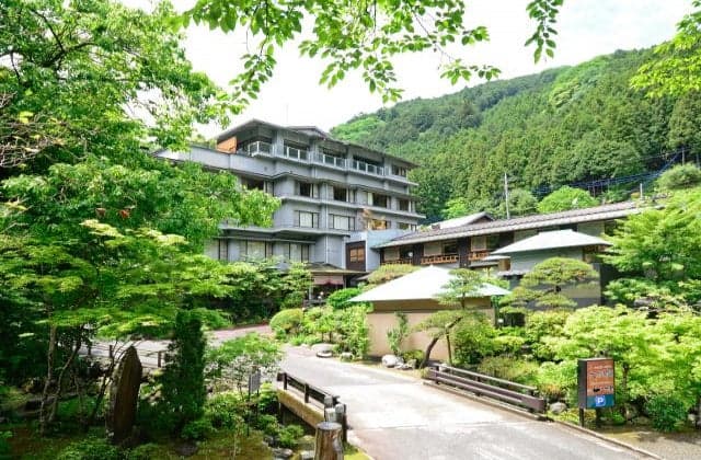 Summer Naguri Onsen Omatsukaku