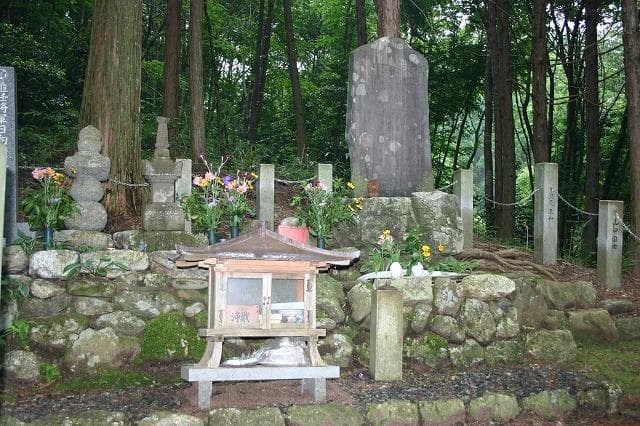 Tomb of Mitsuhide Akechi