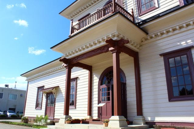 Kosakurakan (former Nishiokitama-gun government office)