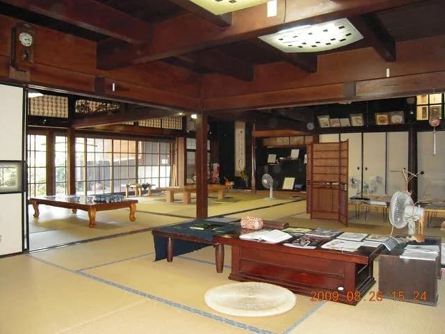 風の館「塩屋」内部