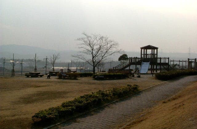 Tanabe Kizugawa Tsutsumi Green Space