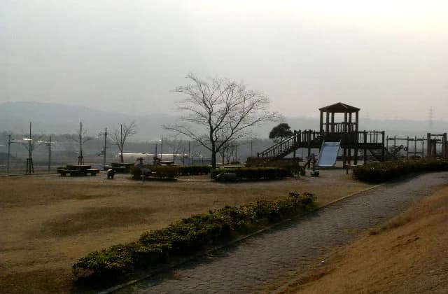 Tanabe Kizugawa Tsutsumi Green Space