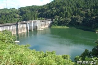 岩瀬ダム(野尻湖)