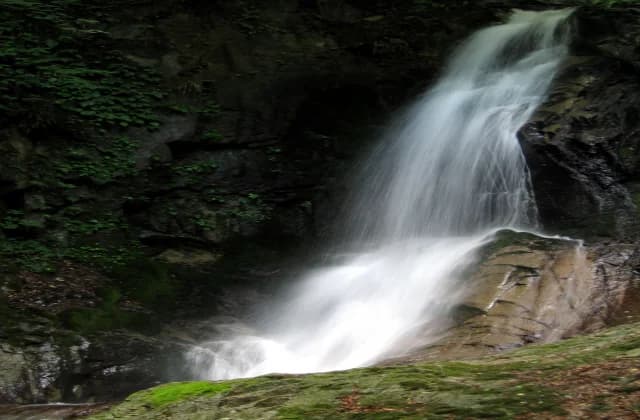 Notaki Falls