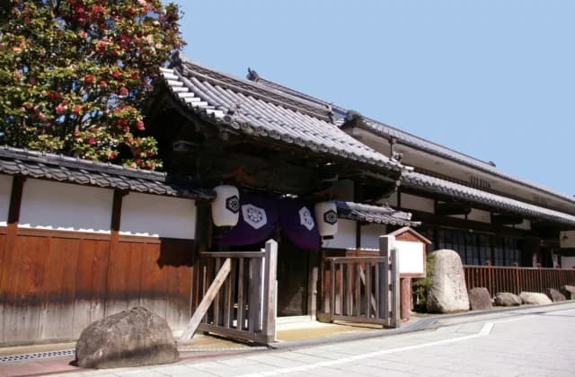 Tsubaki Honjin