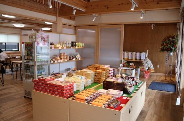 The lively plaza in front of Wakasa Station