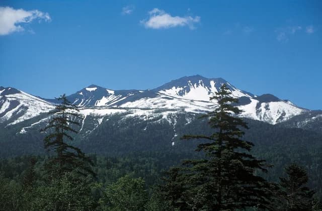 Mount Tomuraushi 2