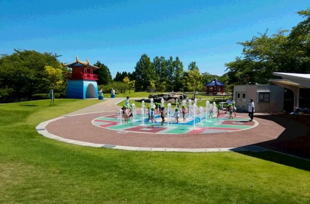 Kaga-shi Chuo Park Fountain Square and Fairy Country