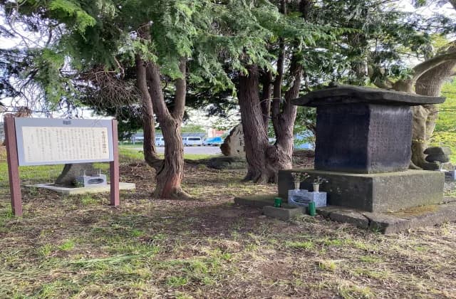 Tomb of Moriharu Kanagami