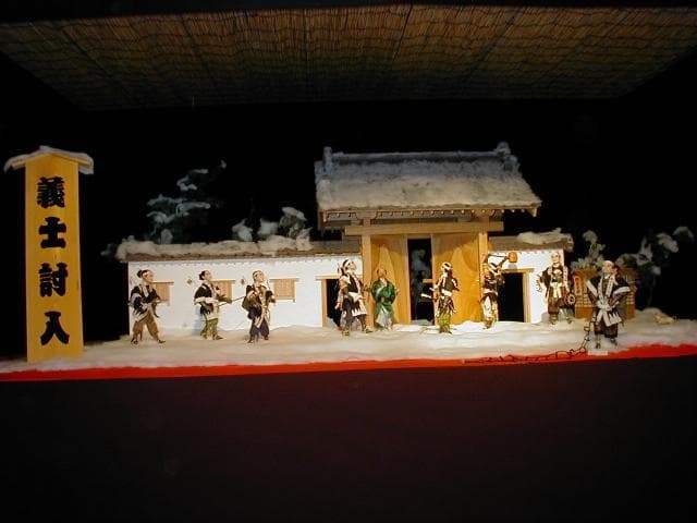 Kiryu Karakuri puppet show