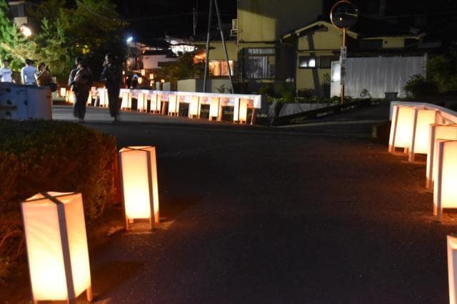 Lanterns invited to Chopukuji Temple