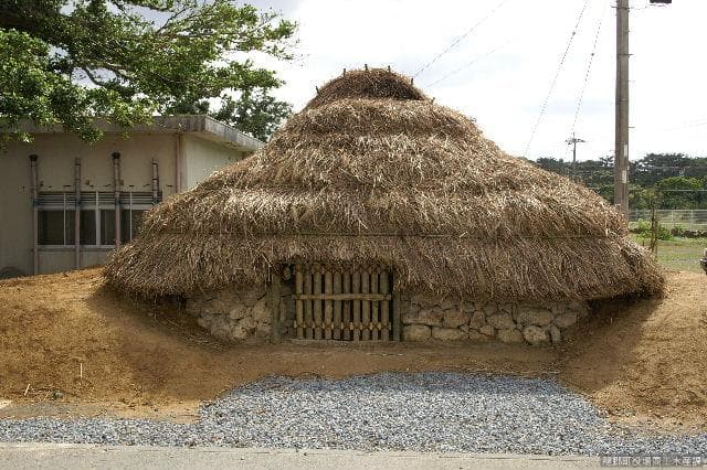 Uhuta Restored Residence