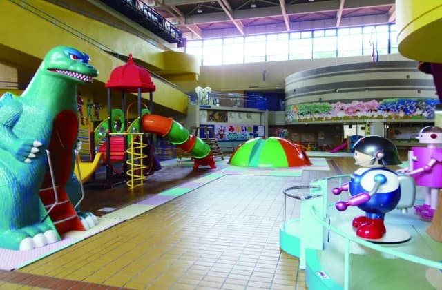 Akita Children's Hall Miraia