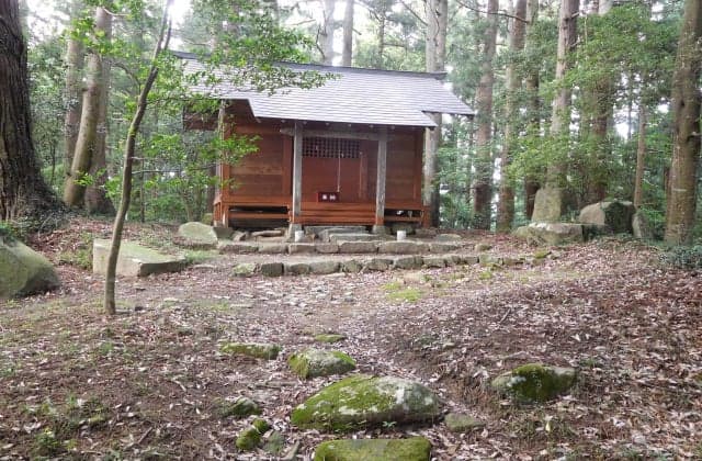 Maruyama Castle Ruins