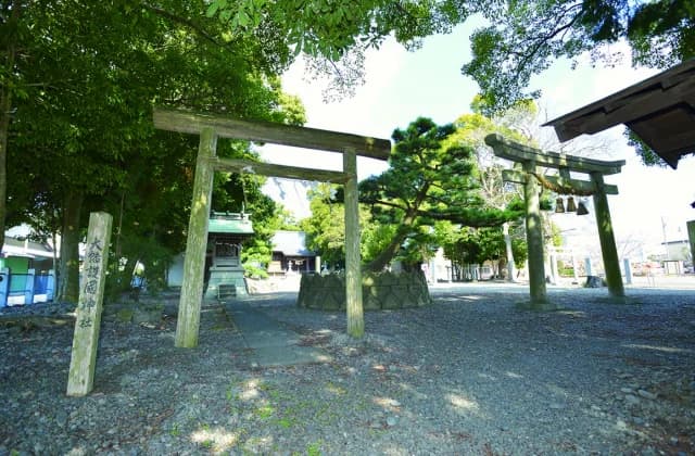 The site of Ieyasu Gojinba (the precincts of Yahata-jinja Shrine)
