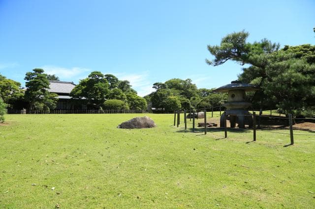 さくら庭園(旧堀田正倫庭園)
