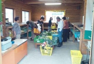 小国なじょらい市