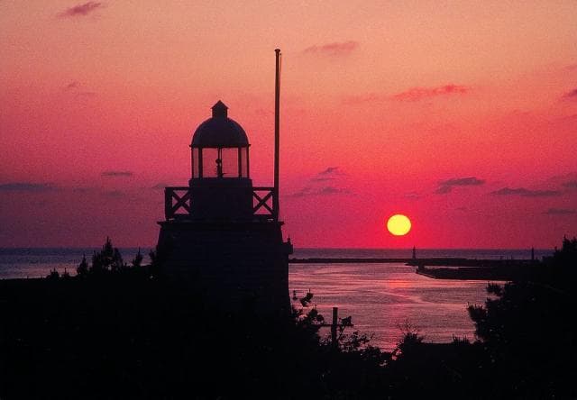 Hiyoyama Park (Lighthouse and Sunset)