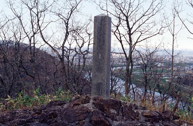 Monument of Kunimi, Mt. Chikabumi