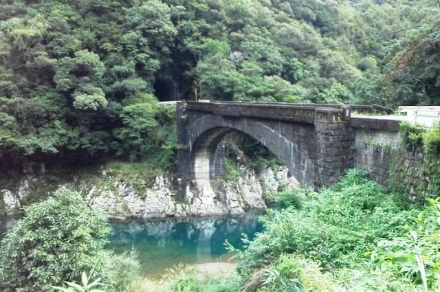 Former Yanase Forest Railway Horigao Bridge