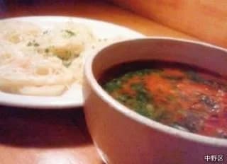 Spaghetti with special fine noodles with tomato - (bistrograt)