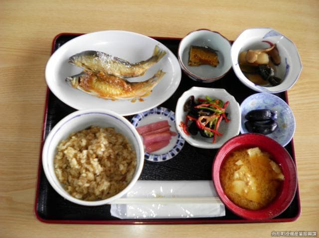 Ayu set meal 1,400 yen