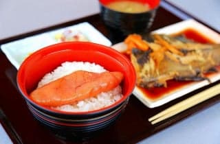 浜のかあさん食堂「鹿部プレミアムたらこ御膳」