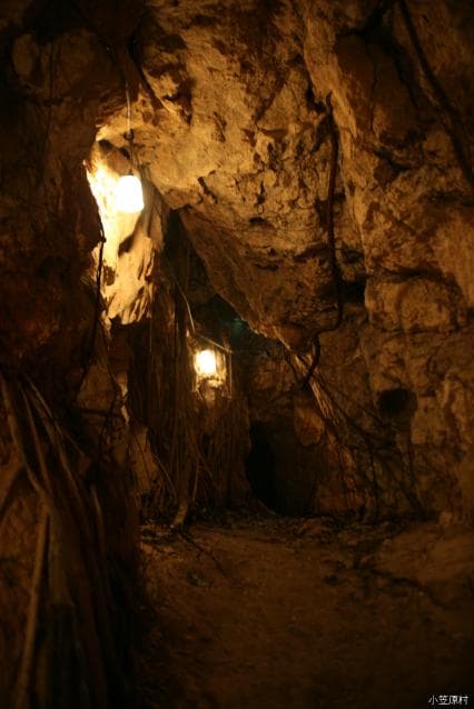 Kiyomi is Oka Limestone Cave