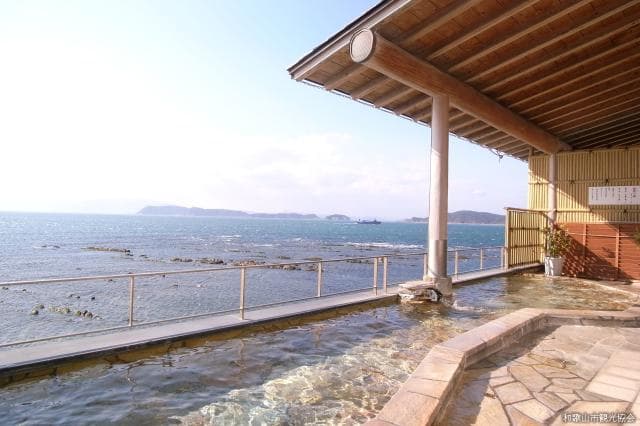 Natural Kabuto Onsen Kada Kaigetsu (former Azumaya Seaside Hotel) Bijin no Yu