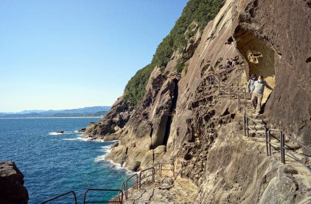 Onigajo: Monkey return