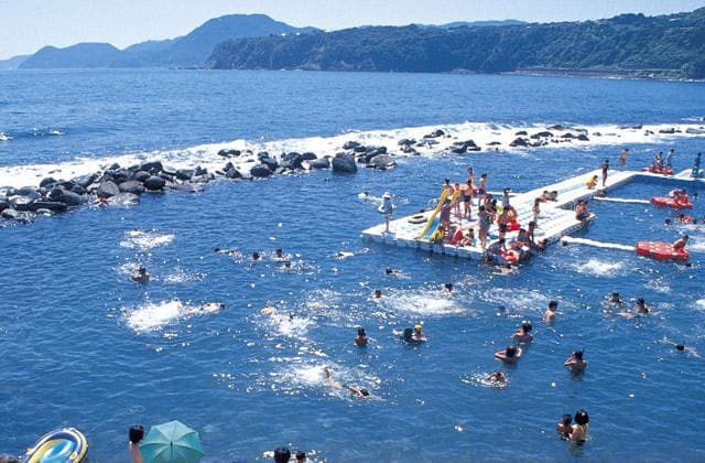 Ikejiri Ukiuki Beach