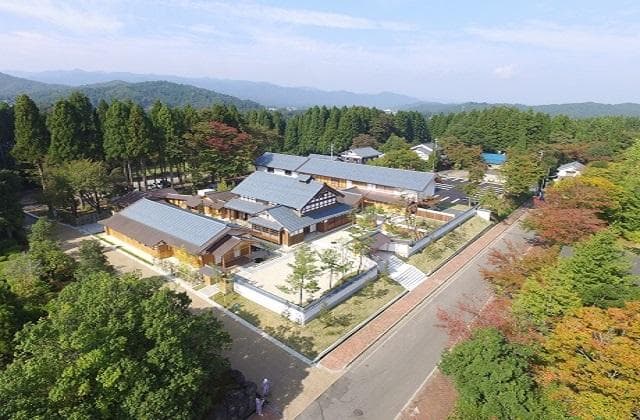 Echizen Ancient Kiln Museum