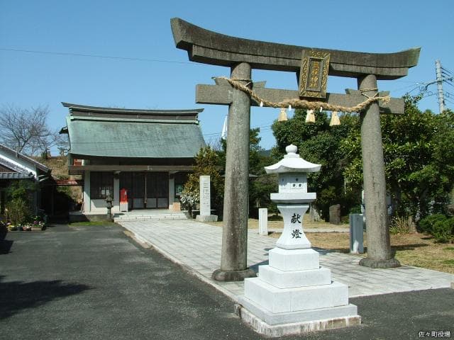 三柱神社