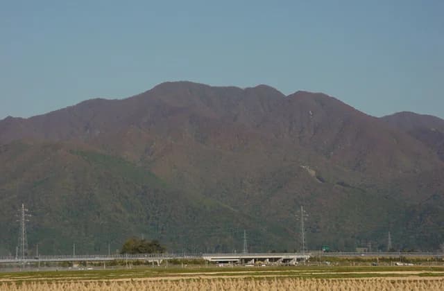 川桁山