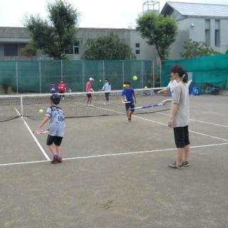 Parent-child tennis class