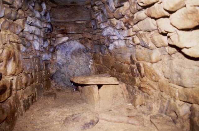 Yamanokamizuka Tumulus