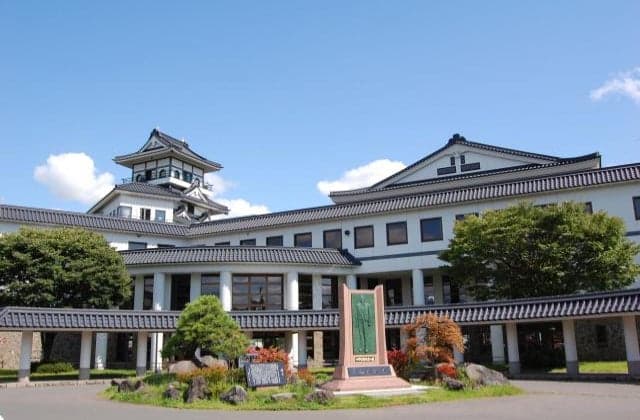 田舎館村役場庁舎