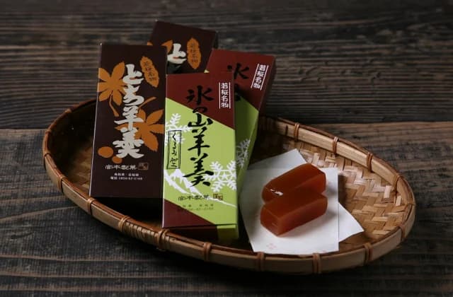 Tochi-yokan and ice-no-yama yokan