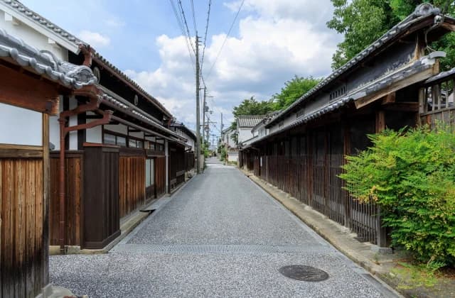 Nakamura Family Residence