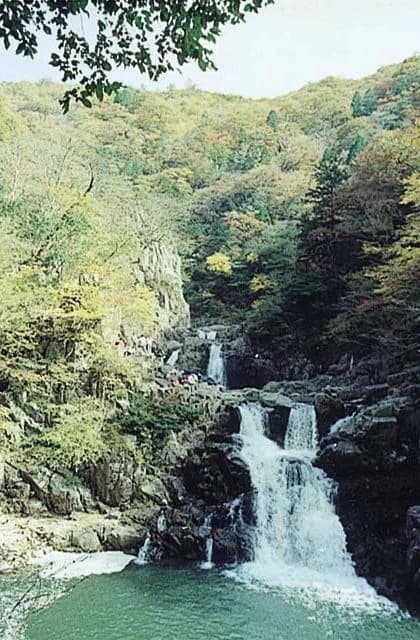 Sandan Falls