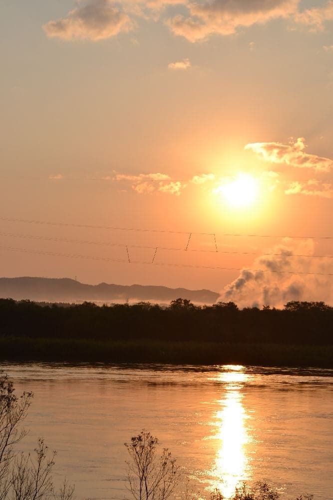 Yoneshiro Kawanaka Riverhara embankment in Noshiro City