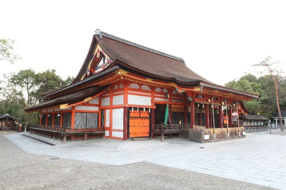 Yasaka-jinja Shrine