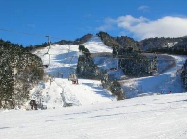 Awasu ski resort