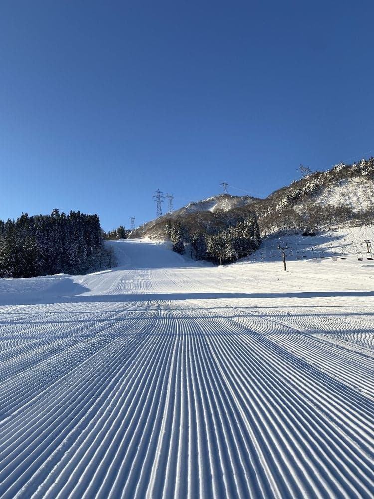 Takanbo Ski Resort