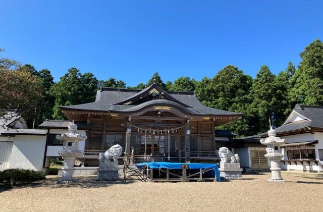 Yakurai Shrine 2