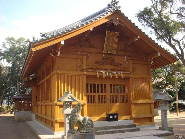 志登神社 本殿