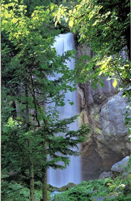 Yamahiko Falls
