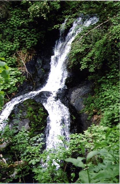 Kanaru Falls