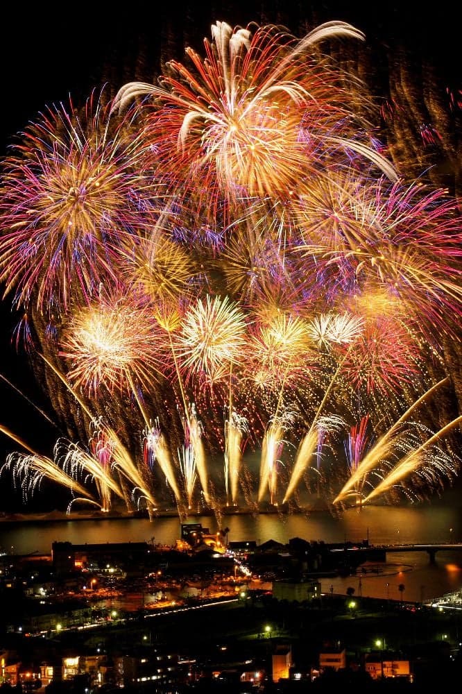 Amakusa Hondo Fireworks Festival